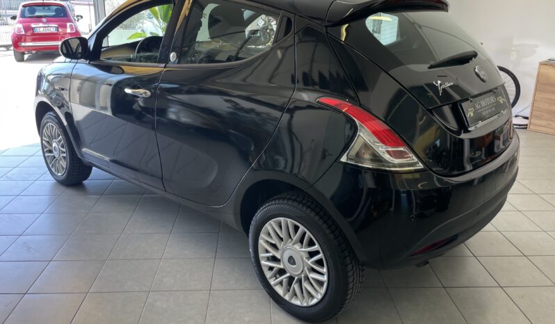 
								Lancia Ypsilon Ecochic metano Neopatentati full									