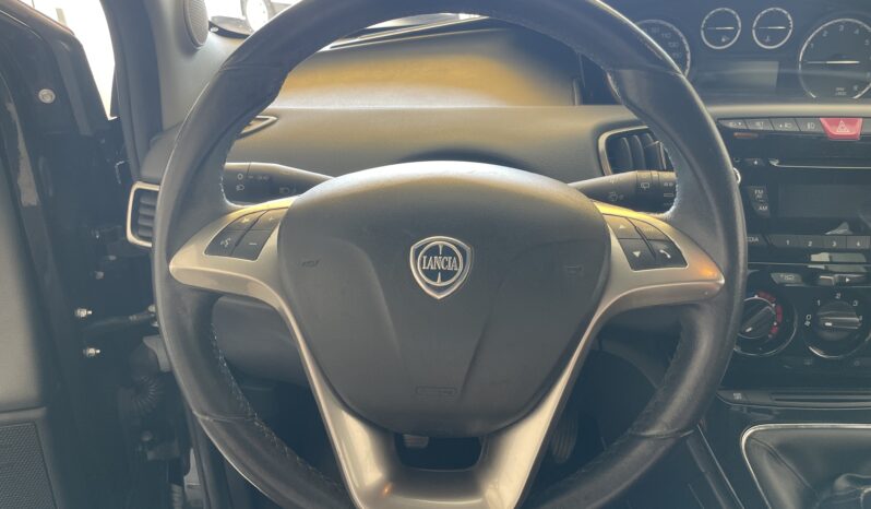 
								Lancia Ypsilon Ecochic metano Neopatentati full									